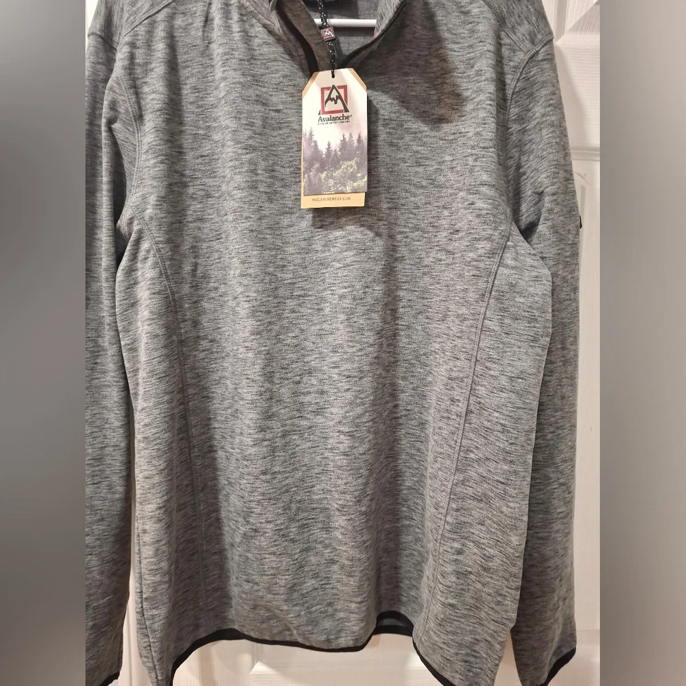 Avalanche Gray Quarter-Zip Pullover - Picture 2 of 8
